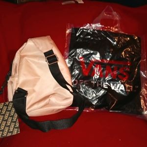 NWTs Small VANS one shoulder Bag